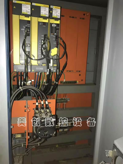 ������ʽ�ӹ����� �_(t��i)���f(xi��)��VMC-850��ʽ�ӹ�����