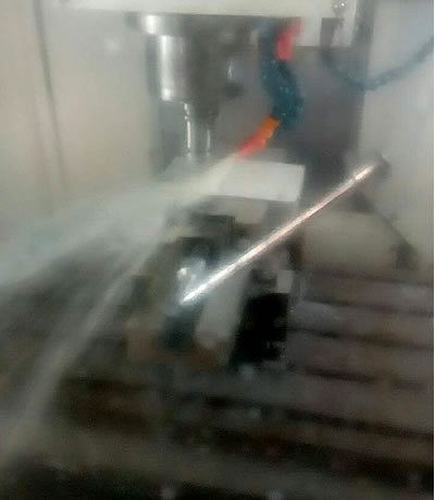 ������ʽ�ӹ����� �_(t��i)�����YMV-1000��ʽ�ӹ�����